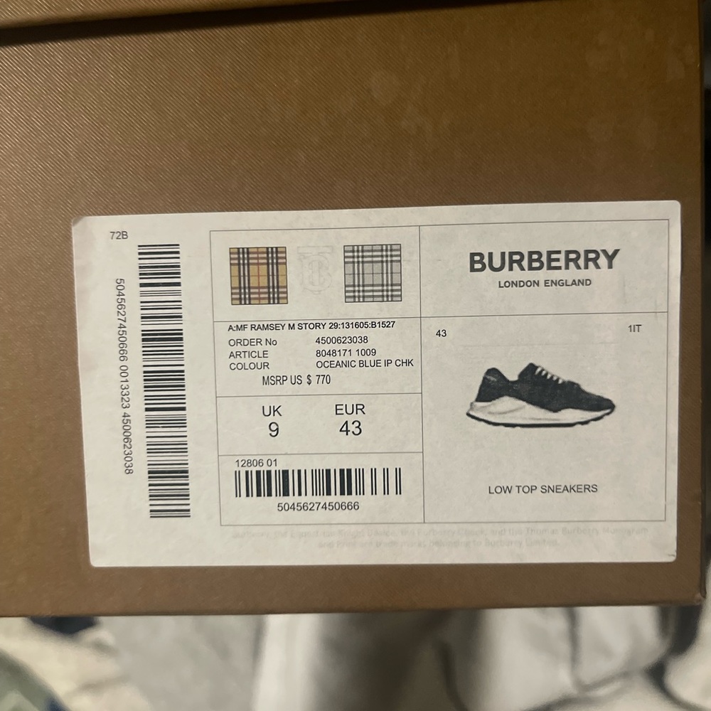 Burberry sneakers